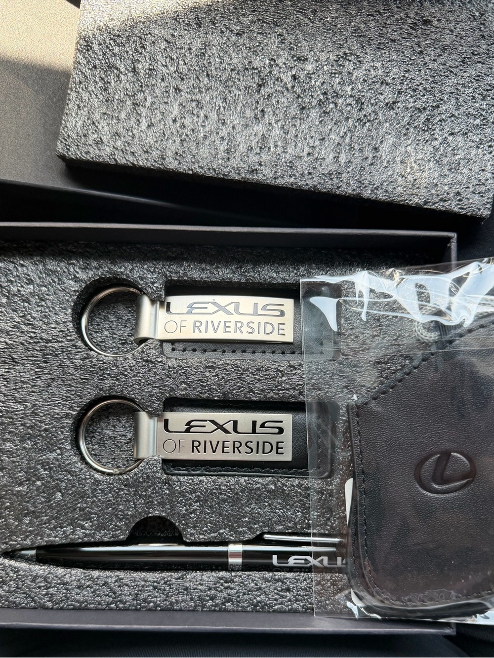 Lexus of Riverside Black Keychain & Pen Gift Set
